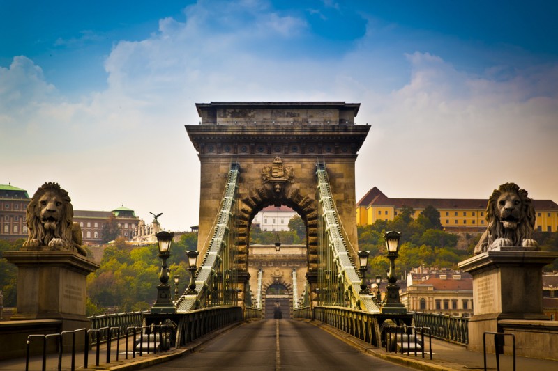 Vẻ đẹp của Budapest không thể kể hết bằng lời mà chỉ có thể tự ngắm nhìn và cảm nhận bằng chính tâm hồn bạn