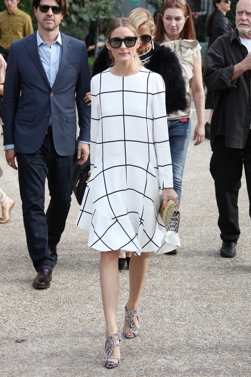 Olivia Palermo tự tin khoe sắc trong thiết kế của Chloé tại Paris Fashion Week